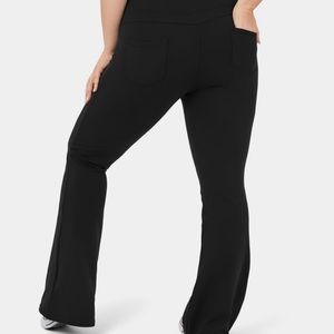 Halara High Waisted Back Pocket Flare Yoga Plus Size Leggings